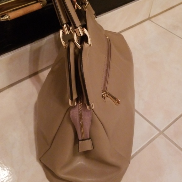 Bag - Picture 4 of 8